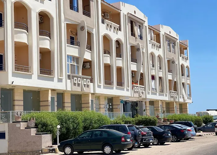 Wavesong Whispers Flat Where You Can Enjoy Seaview With The Best Price And Enjoy Speedy Wifi For Forigners Only ممنوع المصريين Hurghada, Egypt