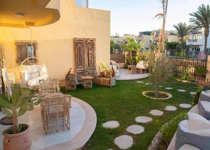 Villa Anna & Snake Hurghada, Egypt