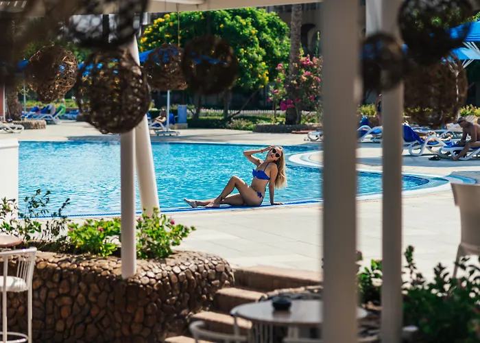 Desert Rose Resort