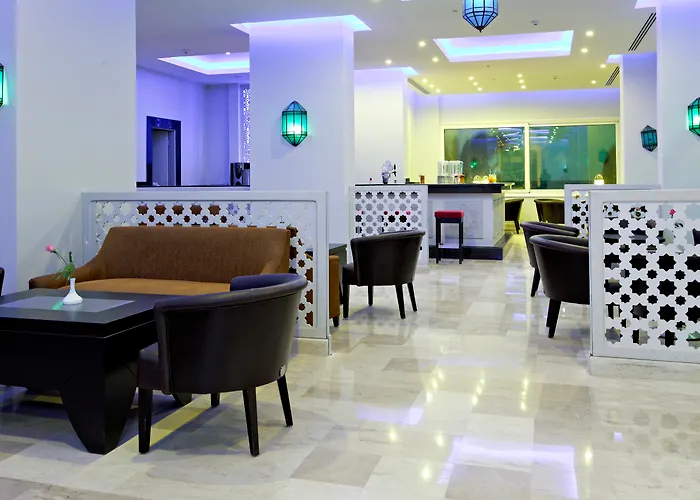 Royal Star Beach Resort - Couples And Families Only