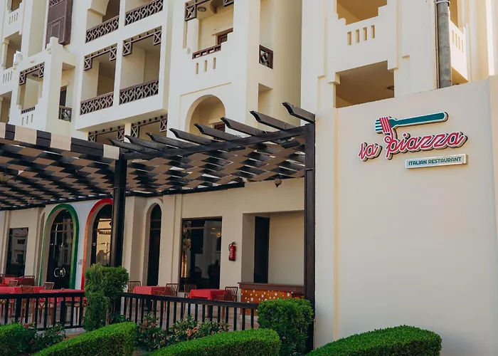 Gravity Hotel & Aqua Park Sahl Hasheesh Families And Couples Only