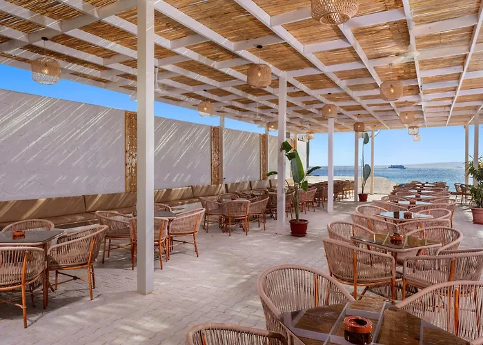 Seagull Beach Resort - Families And Couples Only